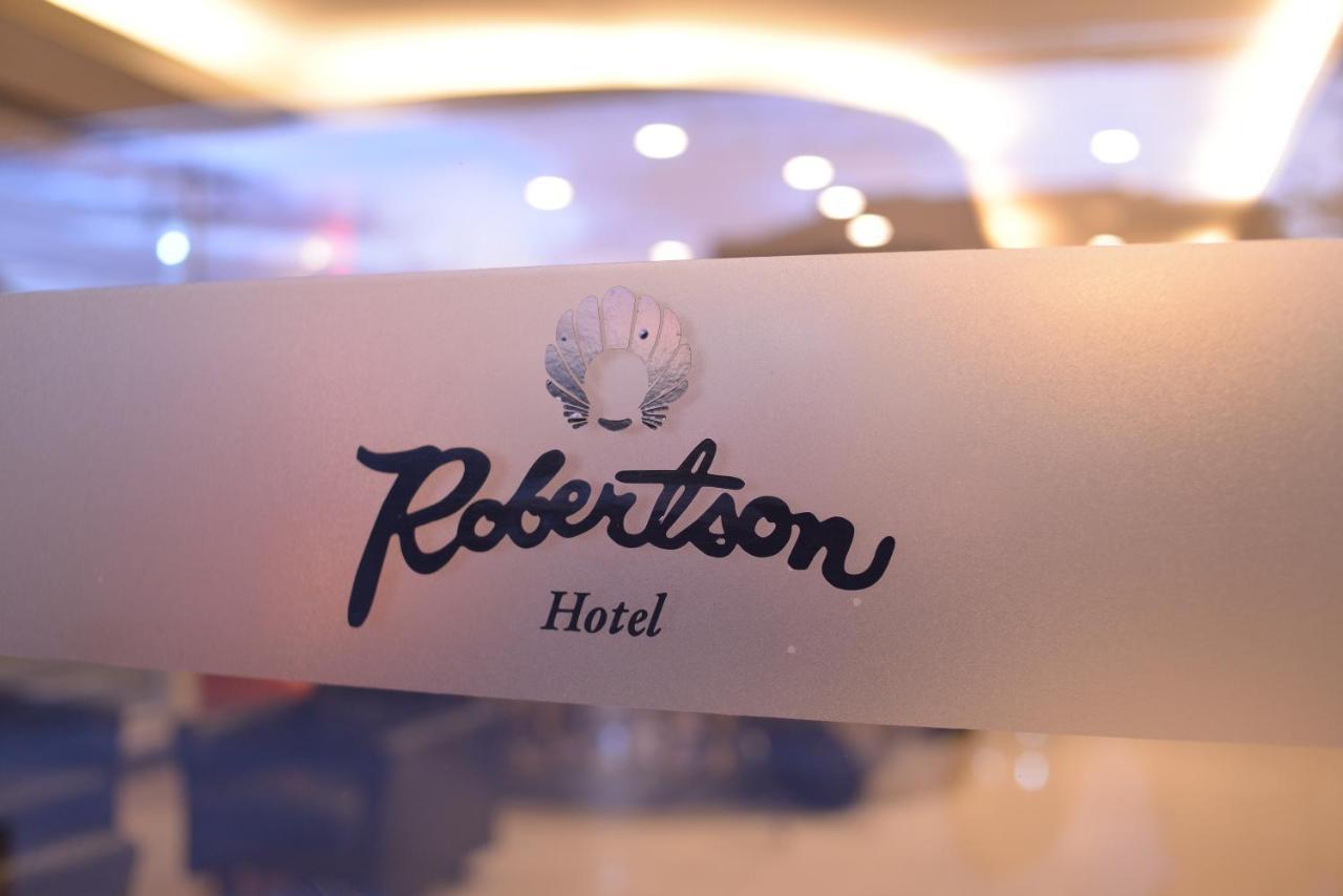 Robertson Hotel Нага Экстерьер фото