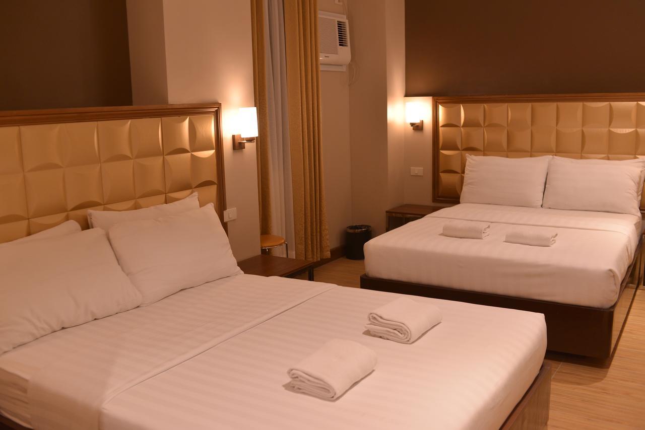 Robertson Hotel Нага Экстерьер фото