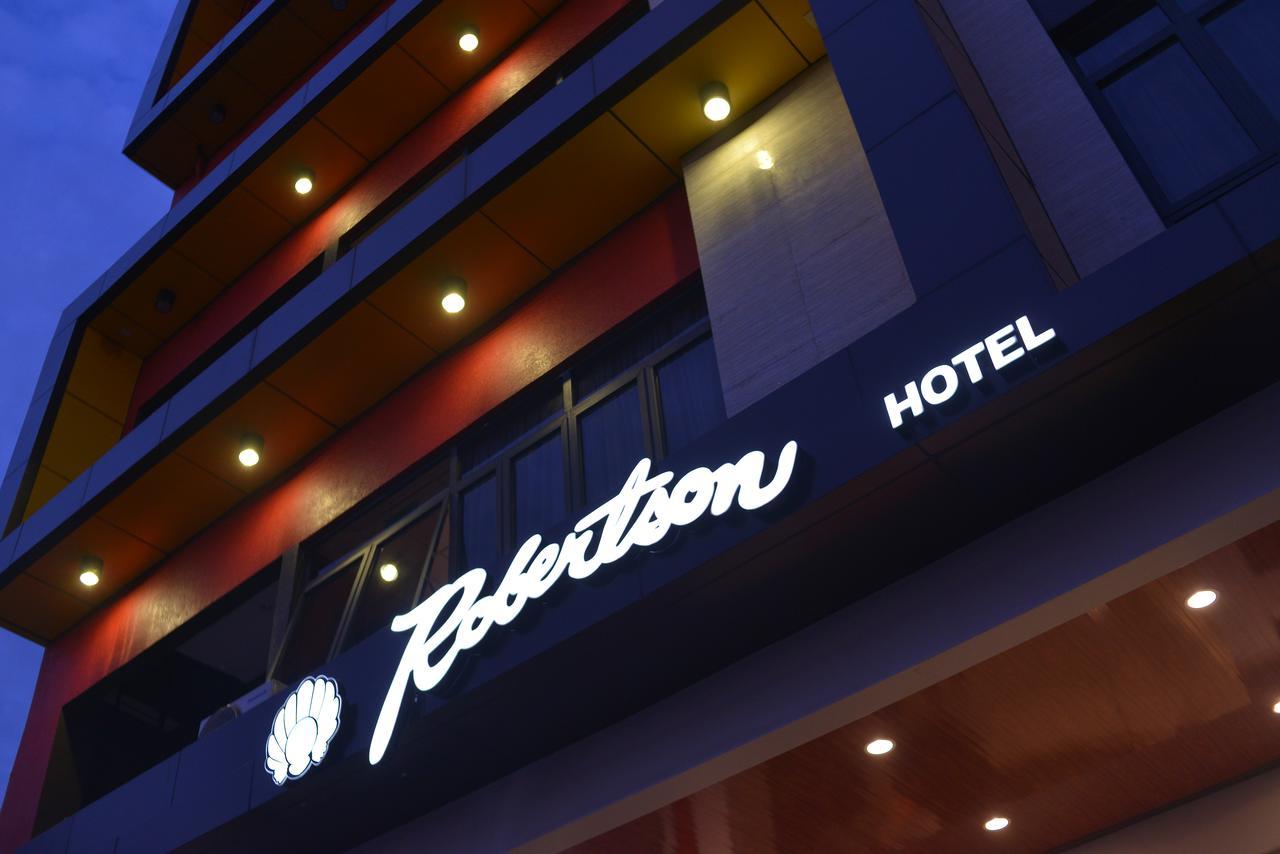 Robertson Hotel Нага Экстерьер фото